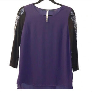 🛍️3/$40 Kensie Purple w/  Black Lace Tunic Top Size Small